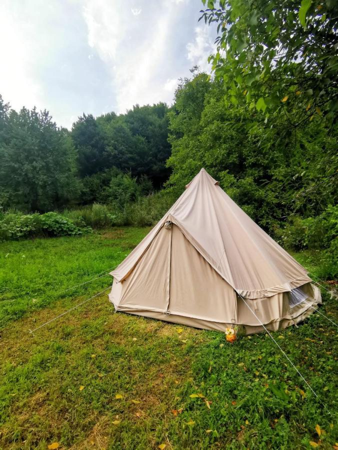 Luna Rock Glamping Brezoi - Blue Scai Hotel Buitenkant foto