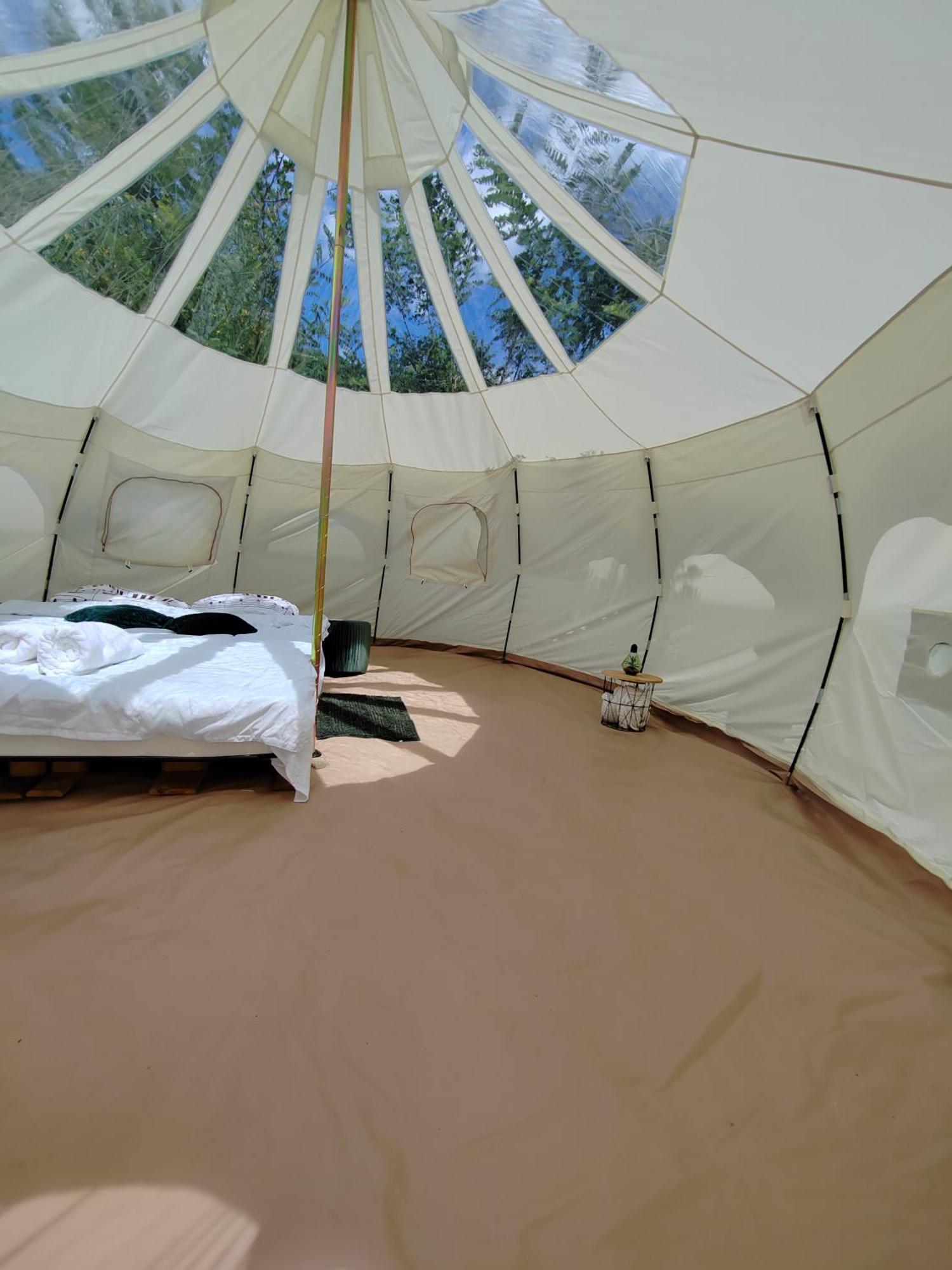 Luna Rock Glamping Brezoi - Blue Scai Buitenkant foto