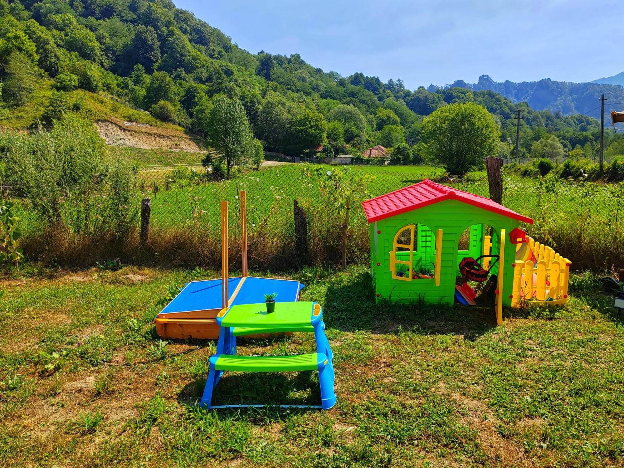 Luna Rock Glamping Brezoi - Blue Scai Buitenkant foto