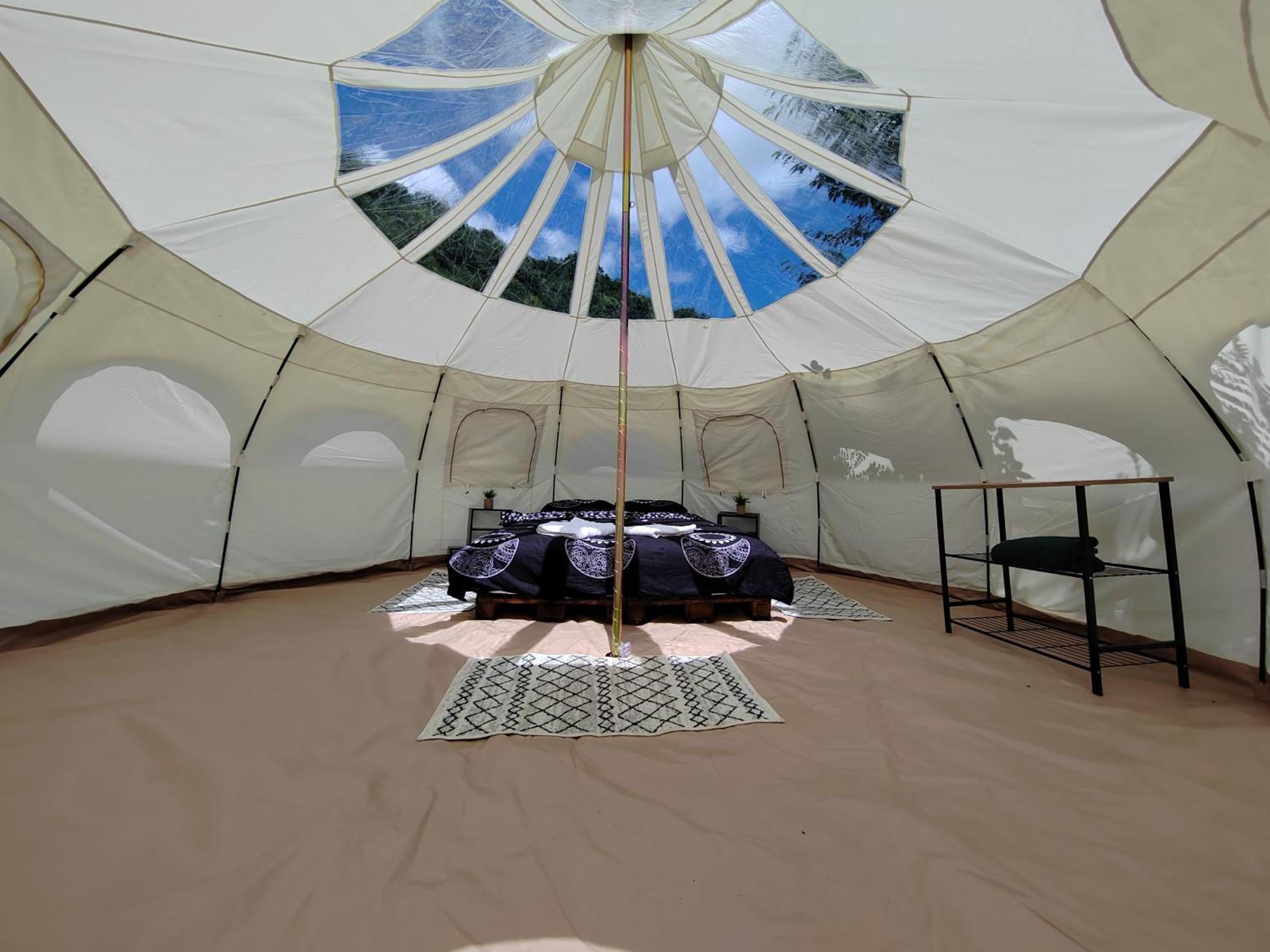 Luna Rock Glamping Brezoi - Blue Scai Buitenkant foto
